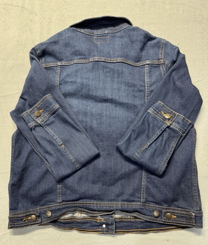 Woman’s Wrangler Jean Jacket XL - photo 2