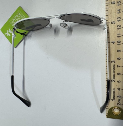 White Aviator Style Kids Sunglasses Foster Grant - photo 4