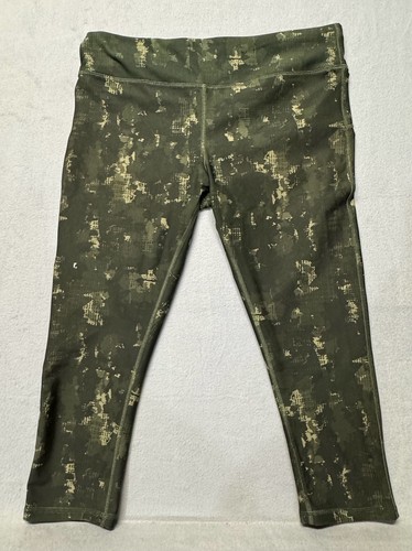 Marika Sport Women's Camouflage Capri Leggings