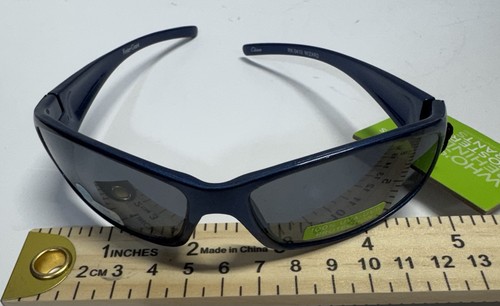 Foster Grant Kids Sunglasses with Dark Lenses - photo 3