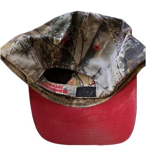 47 Chicago Blackhawks NHL Hockey Camo Cap Red Brim Adjustable - photo 3