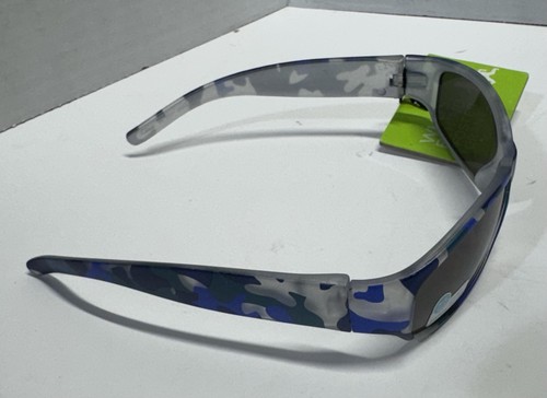 Foster Grant Kids Blue Camo Sunglasses with Dark Lenses - photo 3