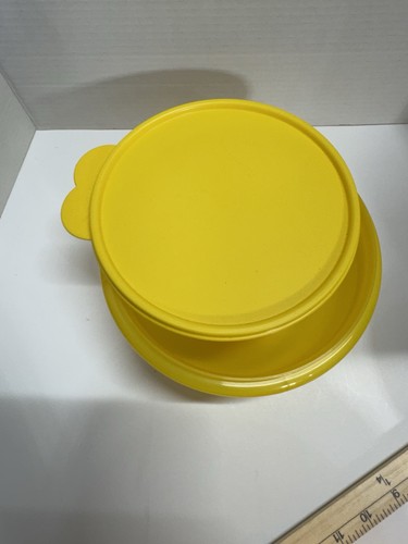 Tupperware Food Storage 4 Bowl Set w/ Snap Lids, Orange Yellow B - photo 5