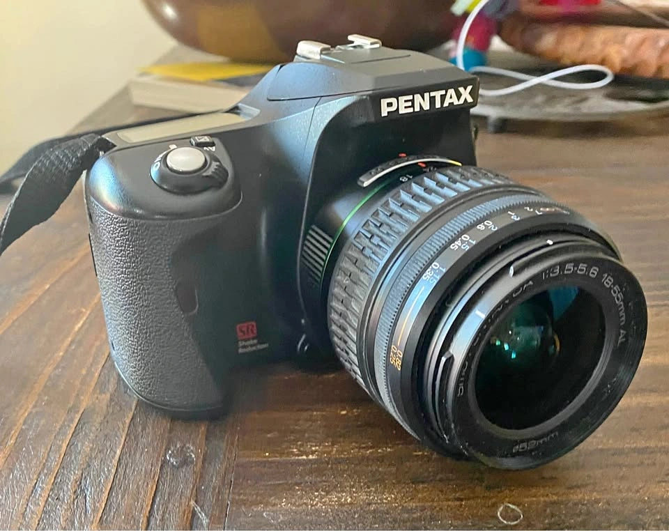 Pentax K100D DSLR Camera