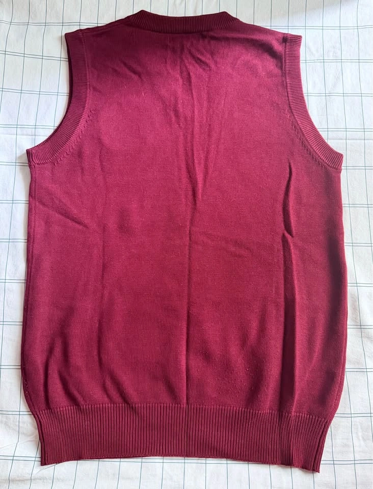Neil McNeil School Uniform - photo 5