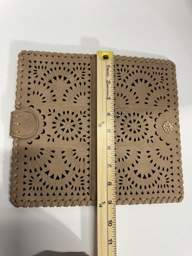 Women’s Brown Cut-Out Trifold Wallet - photo 5