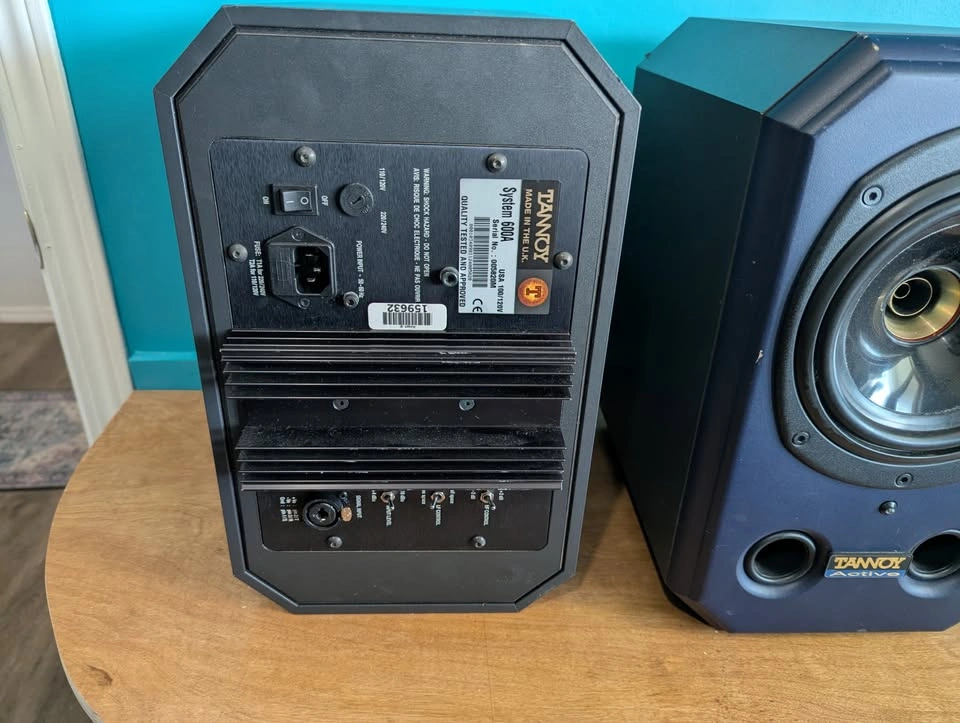 Pair of Tannoy System 600A Active Studio Monitors - photo 3