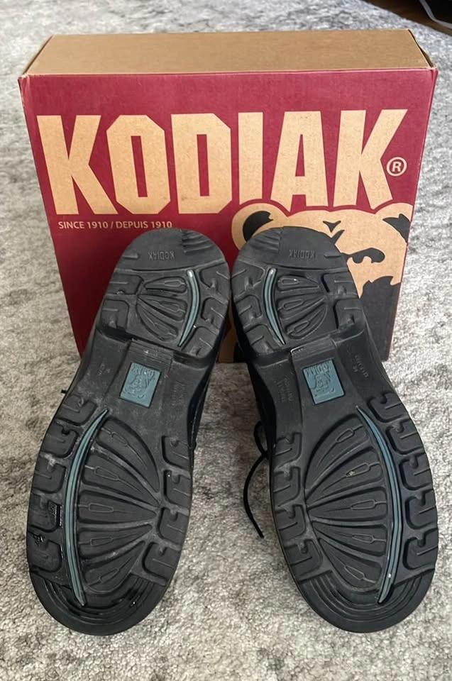 Kodiak Black Work Boots Women’s Size 8 - photo 3