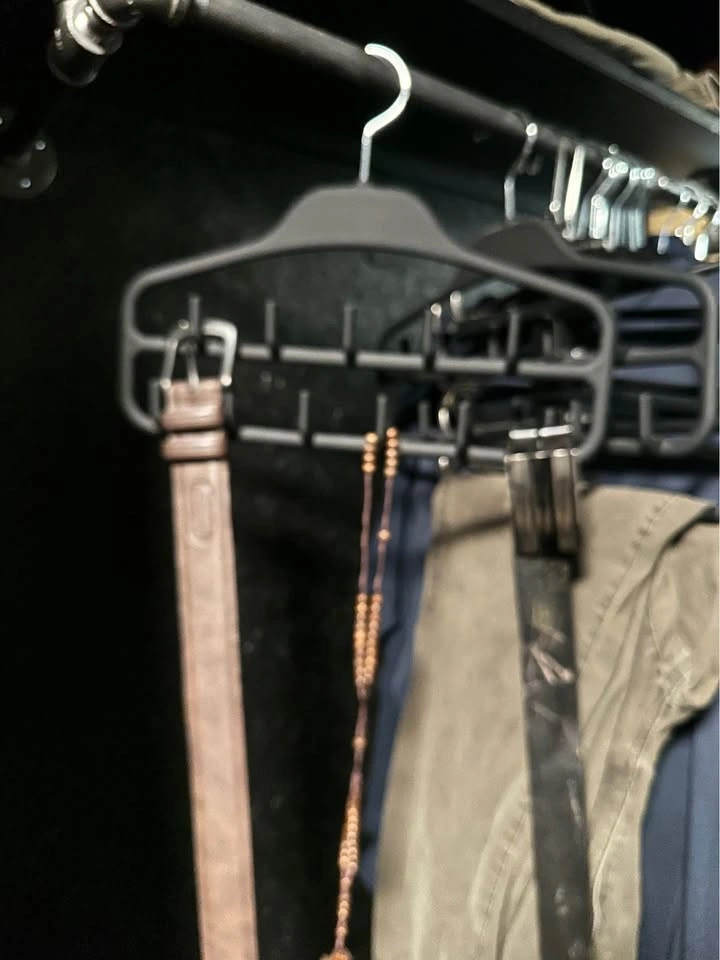 Tie/Belt hanger - photo 2