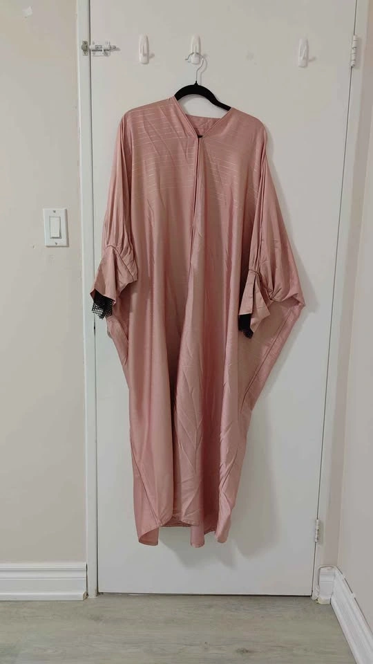 Modest Women's Long Dresses and Abayas - photo 4