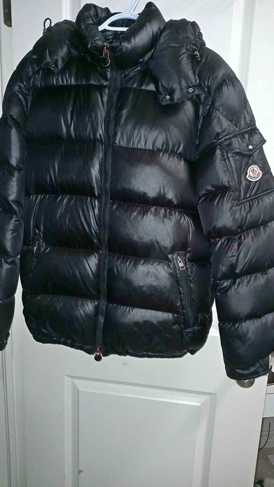 Authentic Moncler Maya