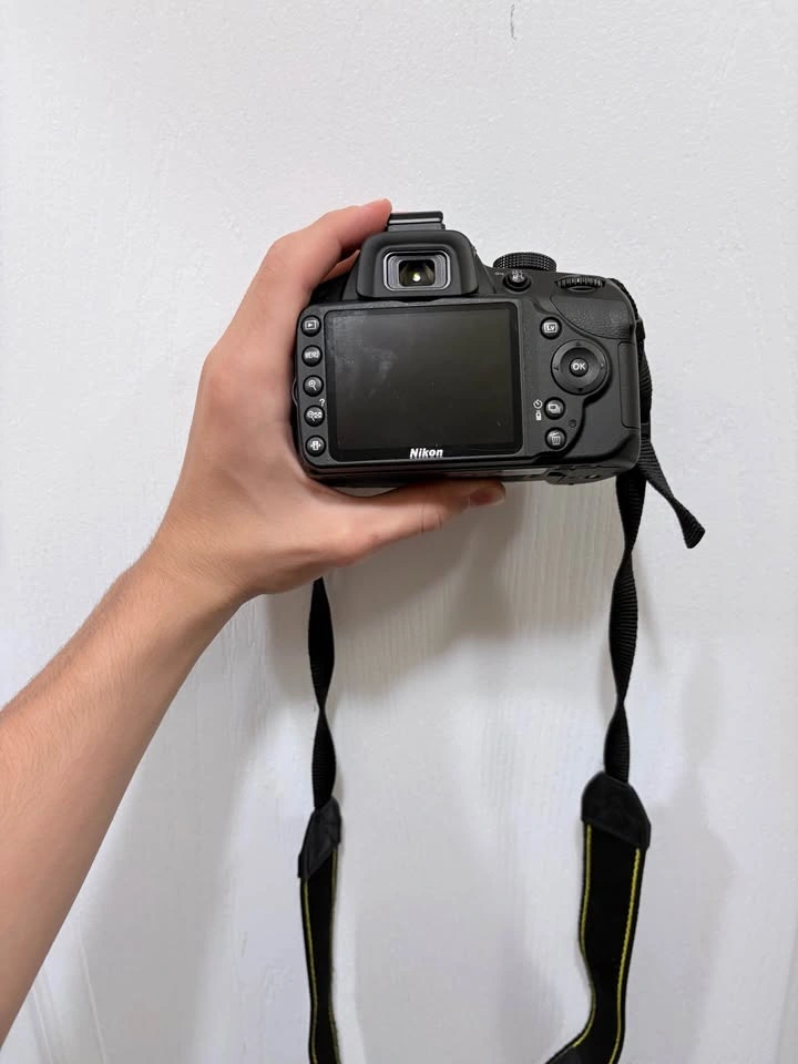 Nikon D3200 DSLR Camera with AF-S Nikkor 55-200mm Lens - photo 2