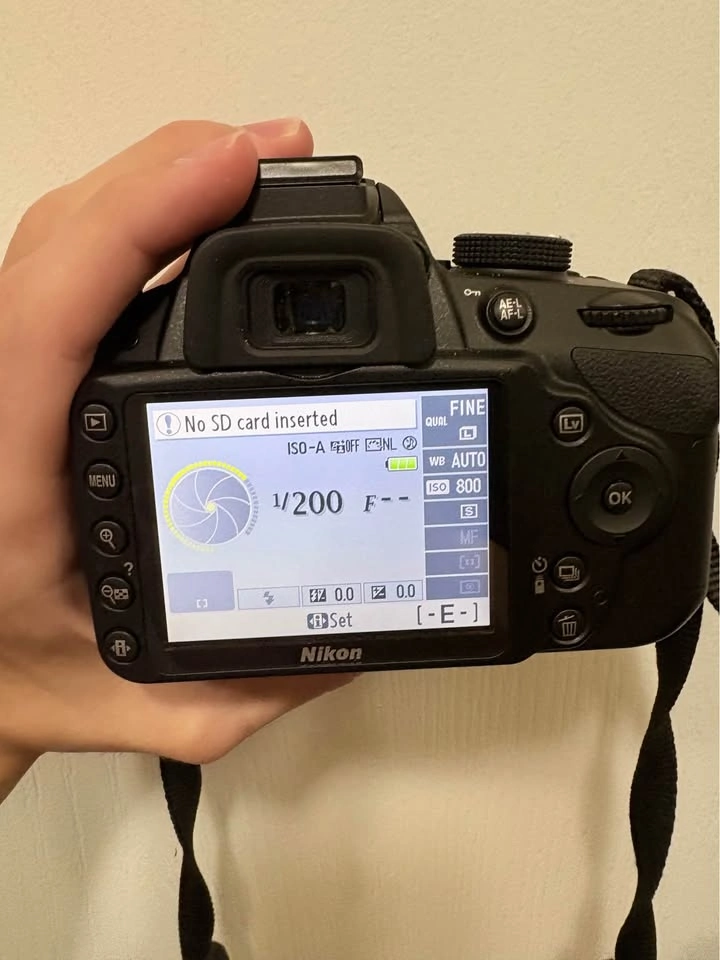 Nikon D3200 DSLR Camera with AF-S Nikkor 55-200mm Lens - photo 3