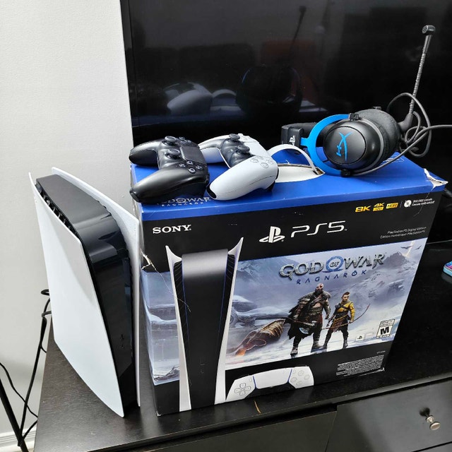PS5 Digital Edition Bundle – Great Condition for Sale or Trade!