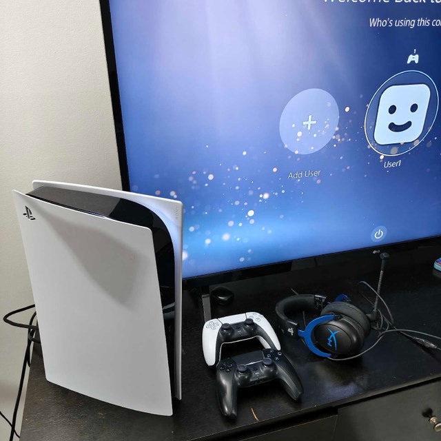 PS5 Digital Edition Bundle – Great Condition for Sale or Trade! - photo 2