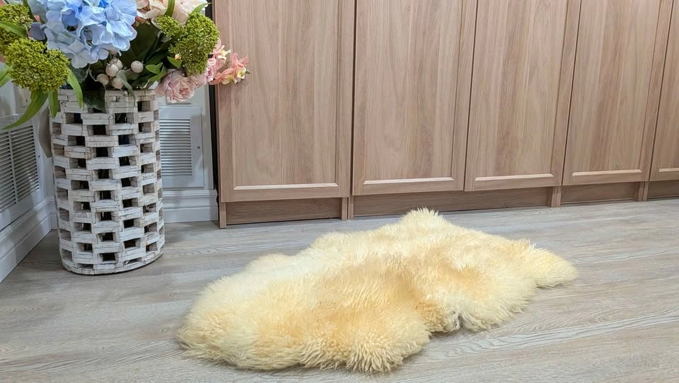 Faux Sheepskin Rug - photo 3