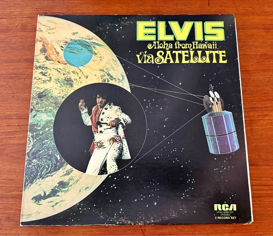 Vintage Elvis Presley Aloha From Hawaii 2-LP Vinyl (1973)