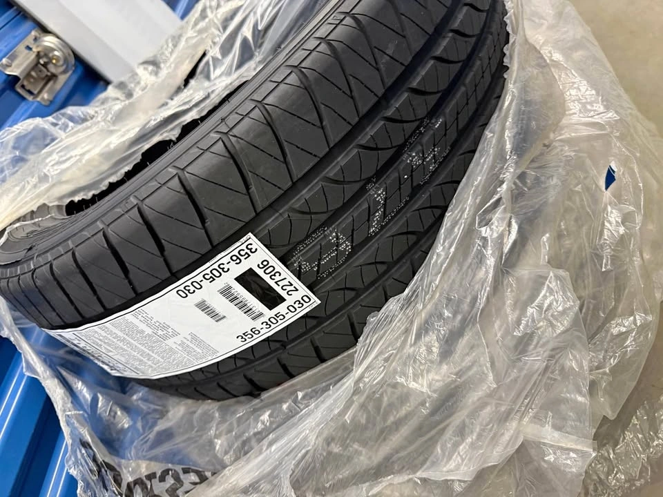 Brand New Kelly Edge A/S Tires – Set of 4 – No Rims