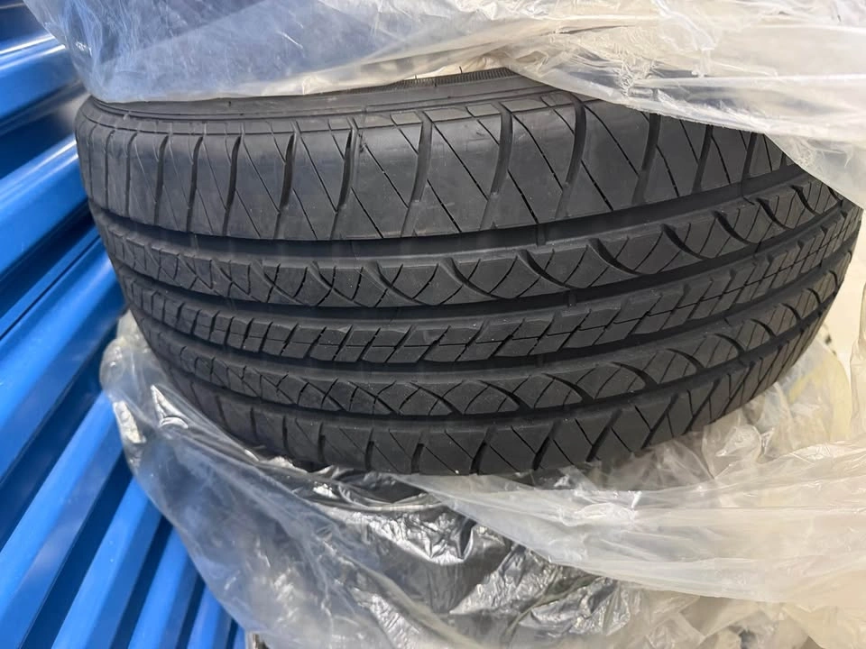 Brand New Kelly Edge A/S Tires – Set of 4 – No Rims - photo 2