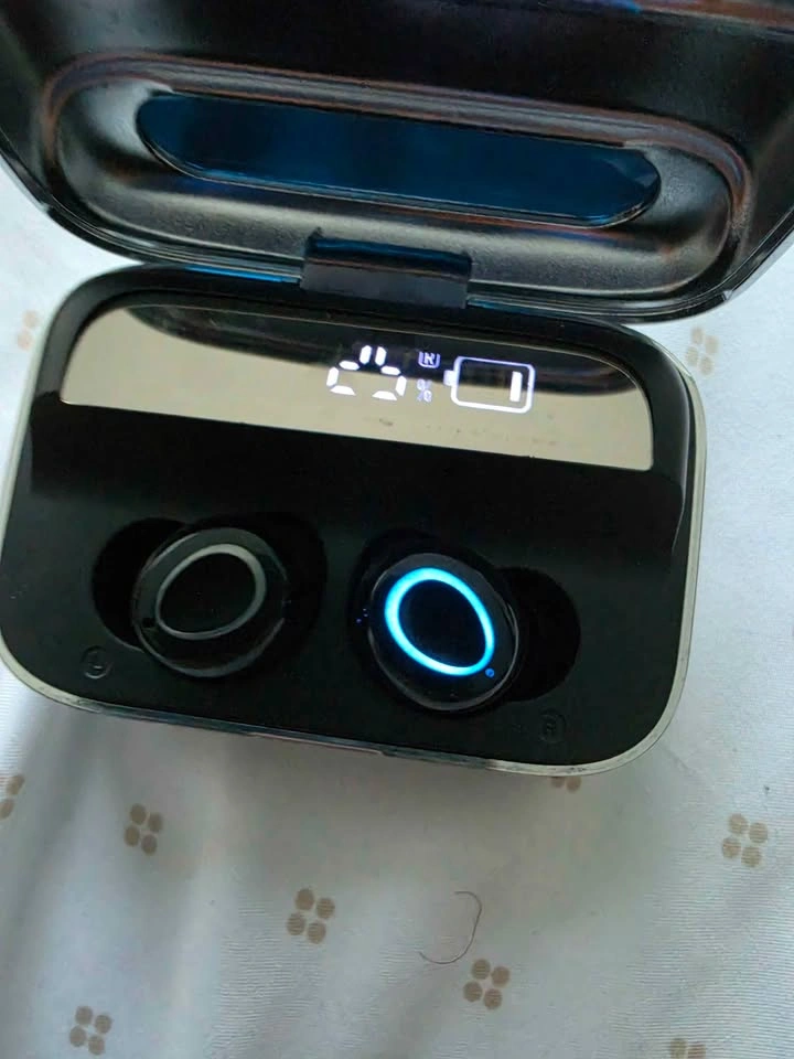 EARBUDS - photo 4