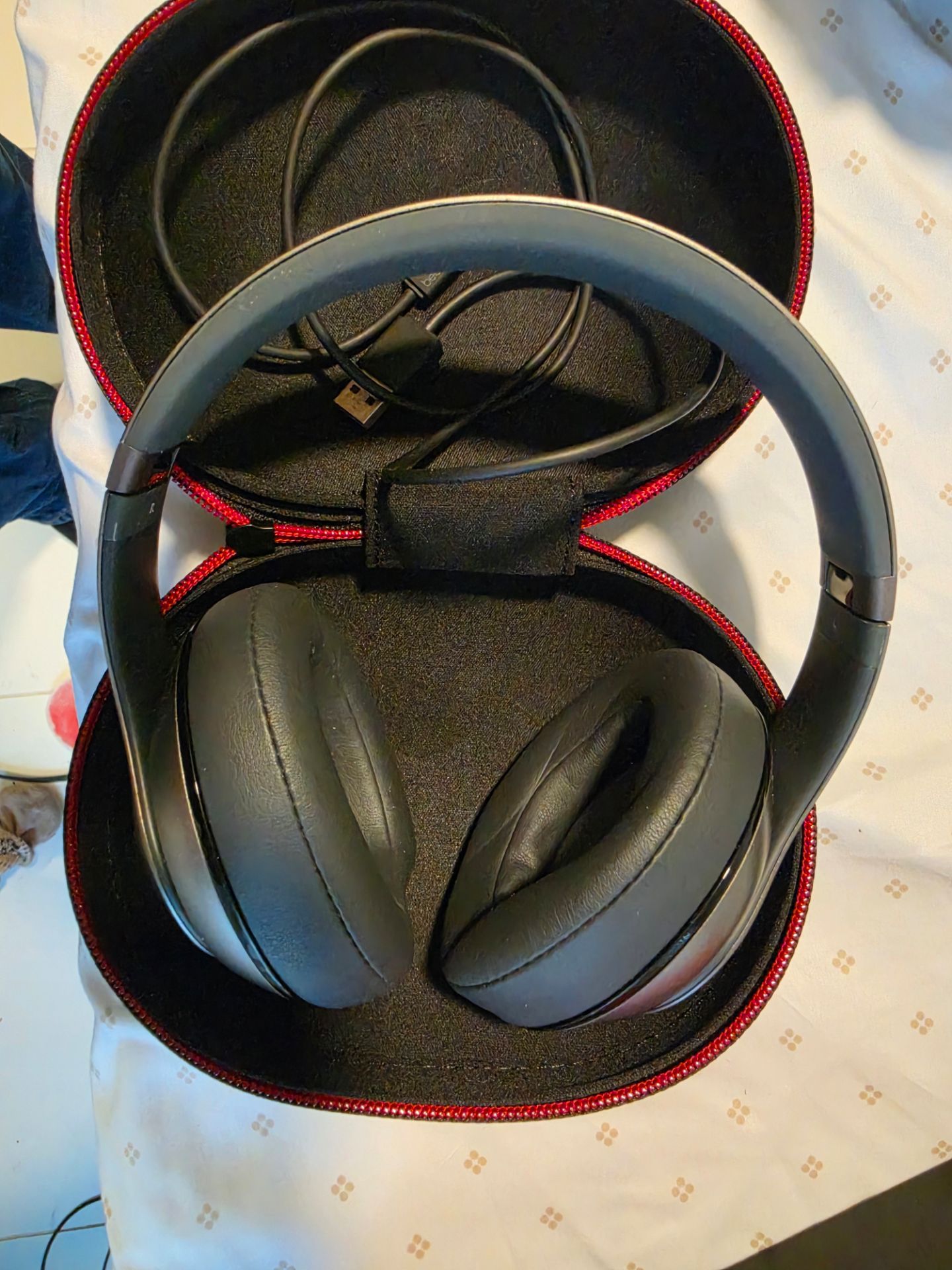 Beats studio wireless