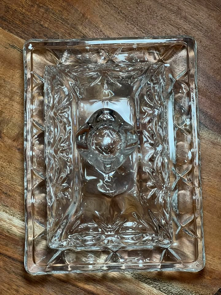 Vintage Clear Cut Glass Covered Butter Dish - photo 3