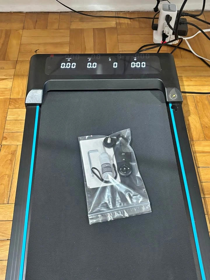 FOUSAE Walking Pad Treadmill with 9% Incline, 4-in-1
