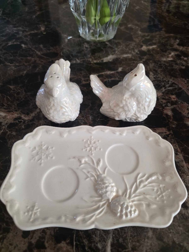 Ceramic Bird Salt and Pepper Shakers - photo 3