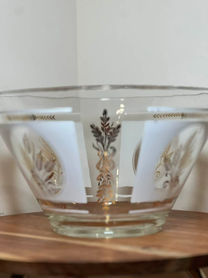 Vintage MCM Glass Chip Serving Bowl – Gold & Frosted White Wheat - photo 2