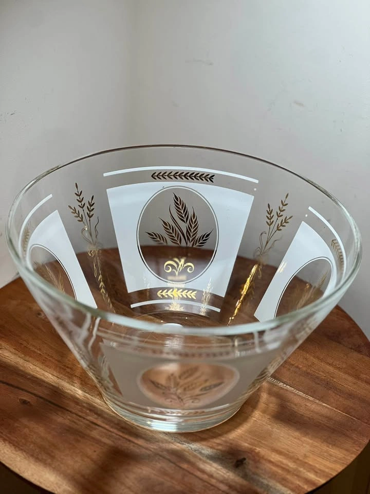 Vintage MCM Glass Chip Serving Bowl – Gold & Frosted White Wheat - photo 5