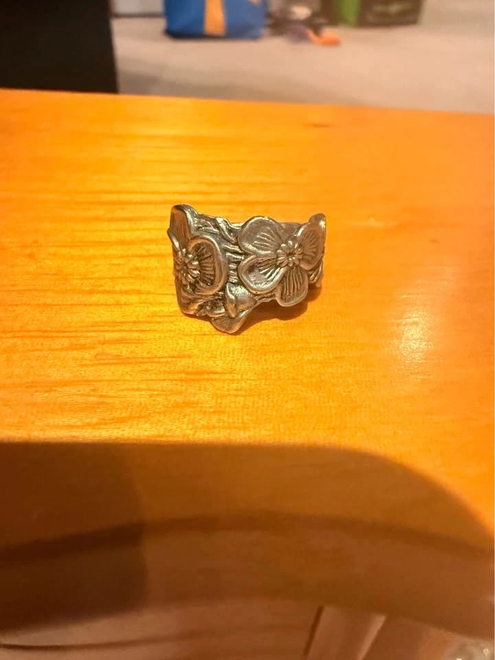 Tristan Ikaika - Promiscuous Hibiscus Ring - photo 2