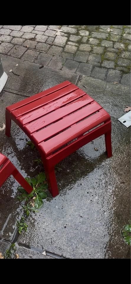 Two Red & Black Outdoor Chairs with two matching red Ottomans - photo 2