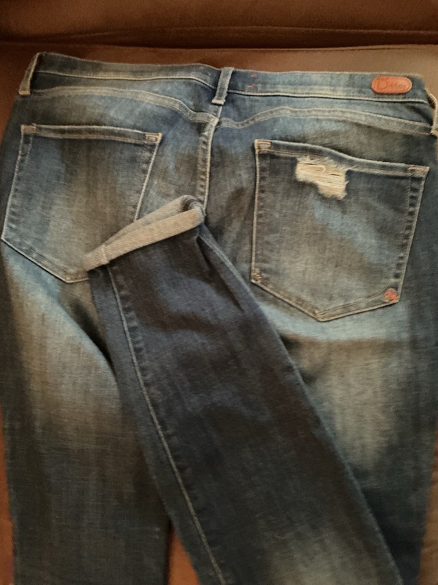 Ditto's Women's Distressed Jeans