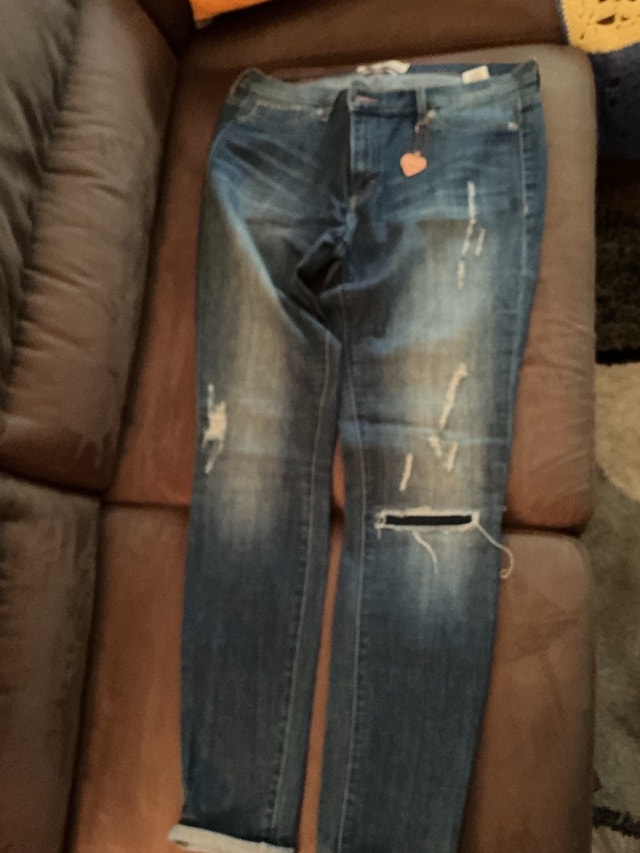 Ditto's Women's Distressed Jeans - photo 4