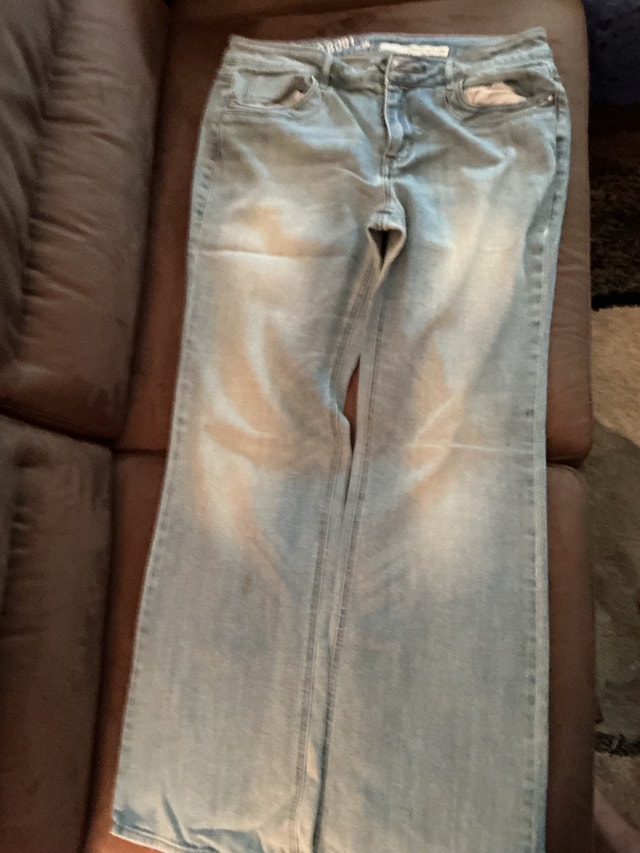 DKNY Jeans Soho Boot - photo 4