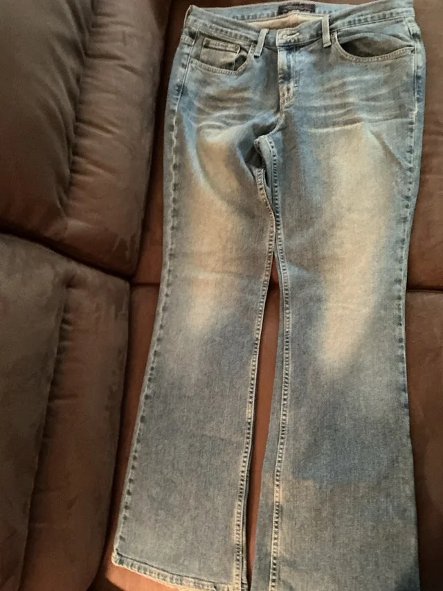 American Eagle Jeans - photo 4