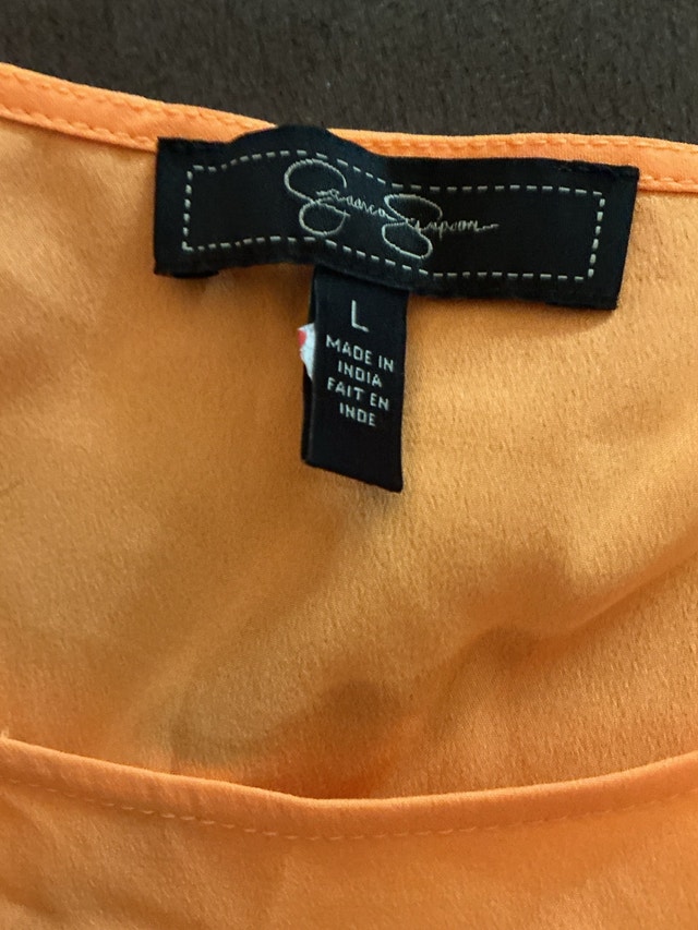Jessica Simpson Sleeveless Blouse - photo 2