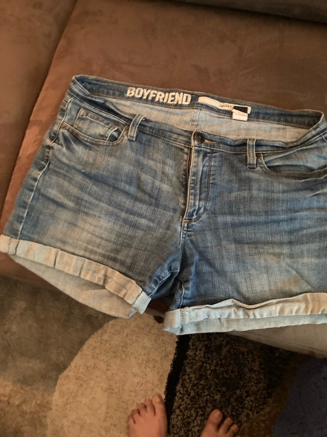DKNY shorts denim