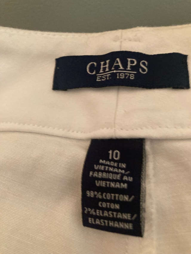 Chaps White Pants