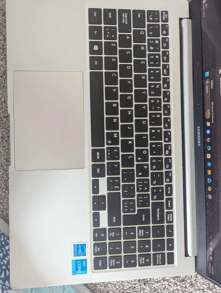 Samsung Galaxy Book 15.6" Laptop - photo 4