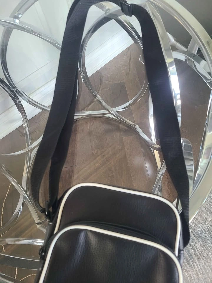 Adidas Mini Messenger Bag - photo 2
