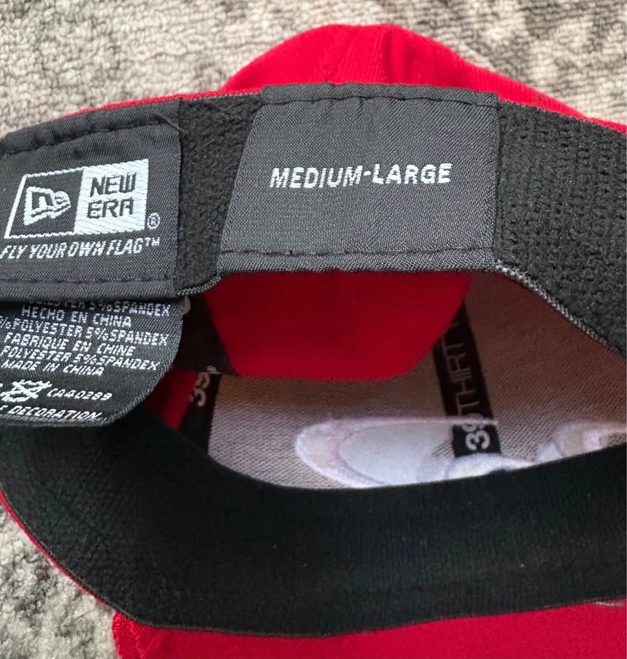 Whistler Blackcomb New Era 39THIRTY hat. Medium-Large - photo 2