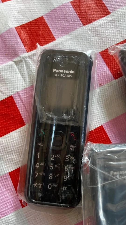 Panasonic KX-TCA385 Phone - photo 2
