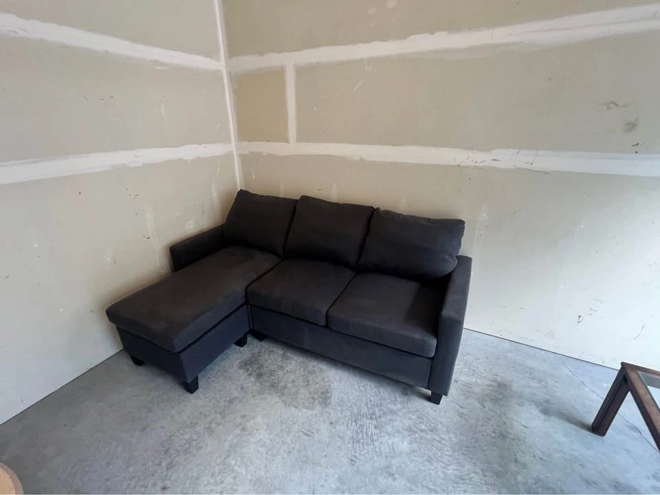 FREE DELIVERY 🚚 Dark Grey Sectional Sofa Couch with Chaise - photo 5