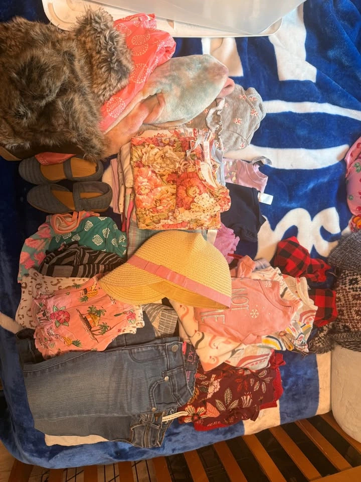 Girls 3T bundle - photo 2