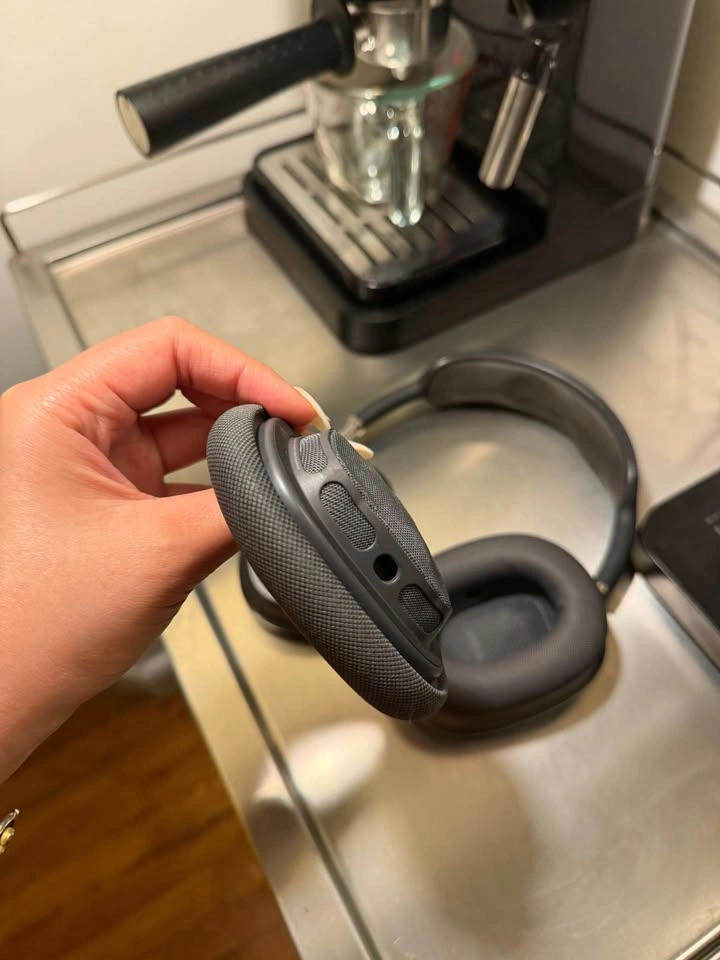 Apple AirPod Max Headphones - photo 3