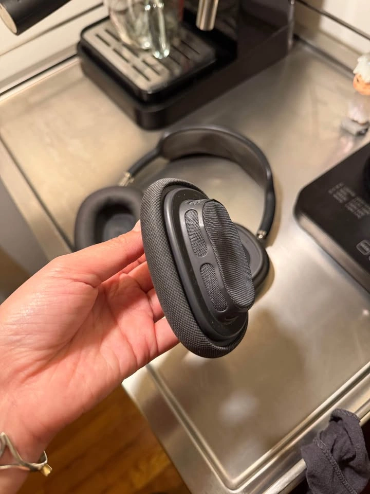 Apple AirPod Max Headphones - photo 5