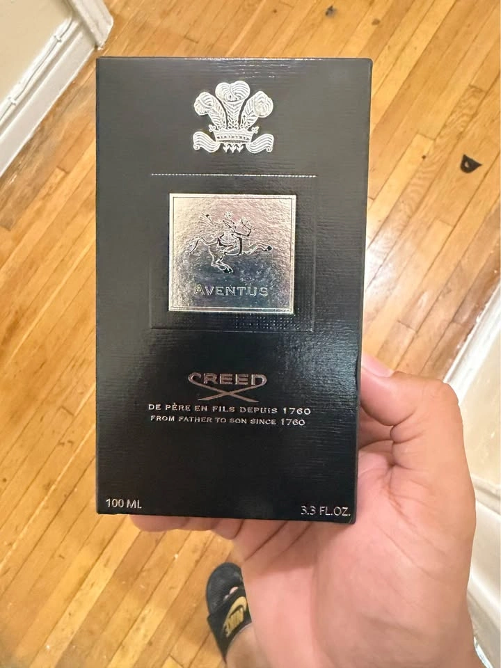 Creed Aventus Eau de Parfum - New with Receipt