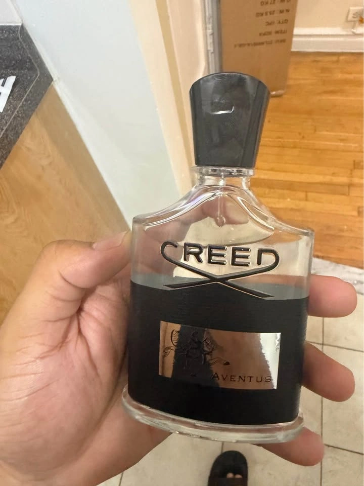 Creed Aventus Eau de Parfum - New with Receipt - photo 3