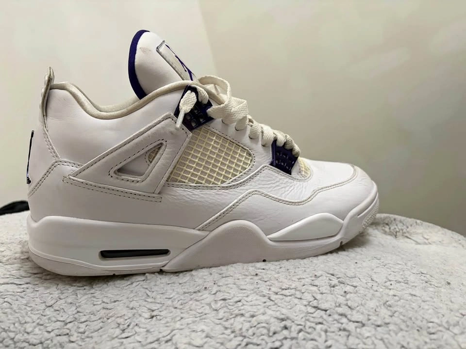 Jordan Air Jordan 4 Retro Metallic Purple
